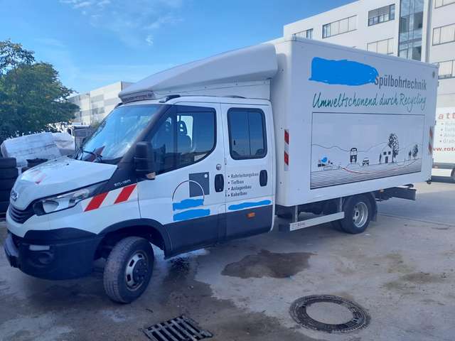 Imagine Iveco Daily 50C18D Doppelkabine Koffer Werkstatteinbau