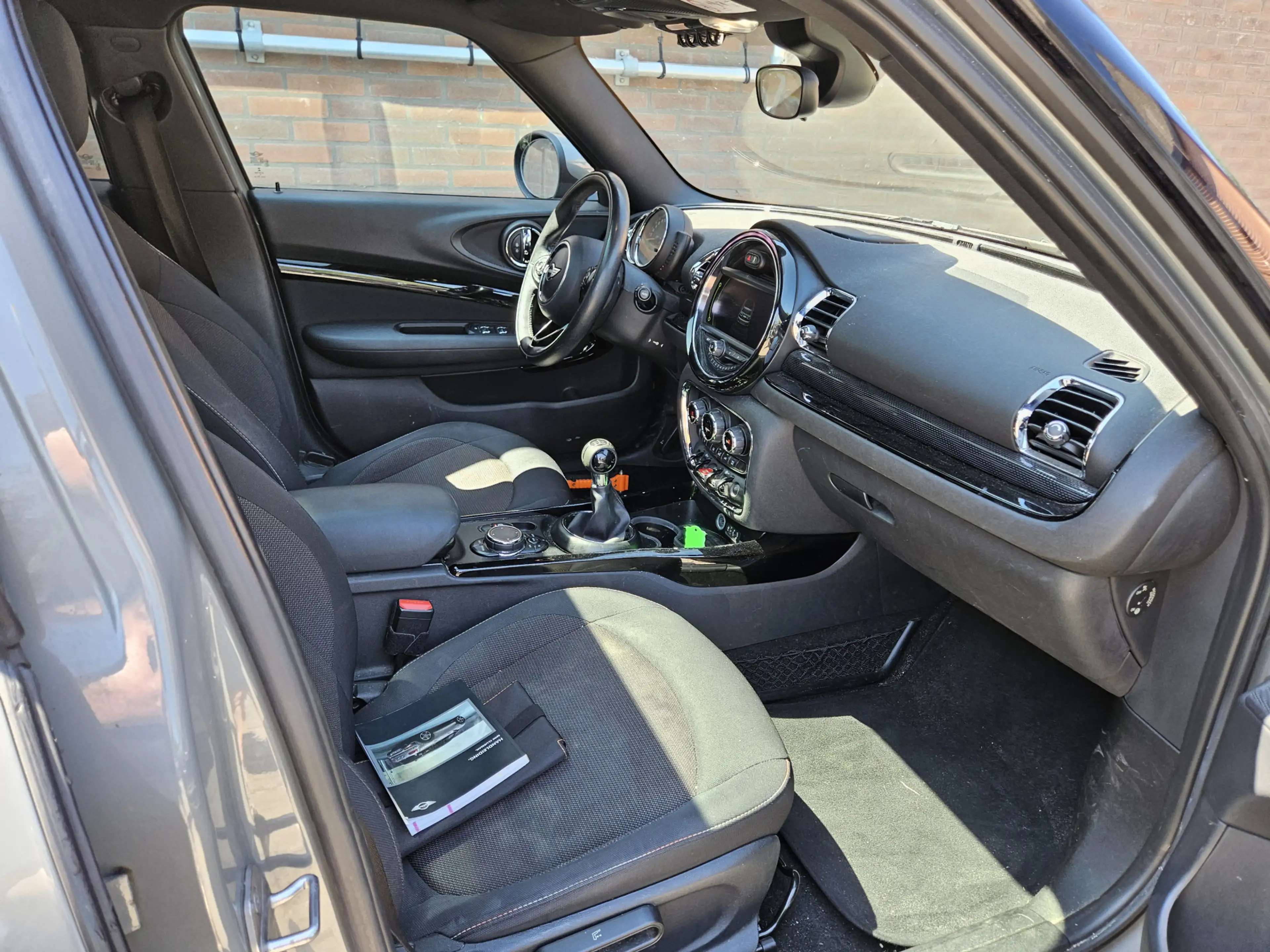 MINI One Clubman 1.5 Pepper Business — photo 26