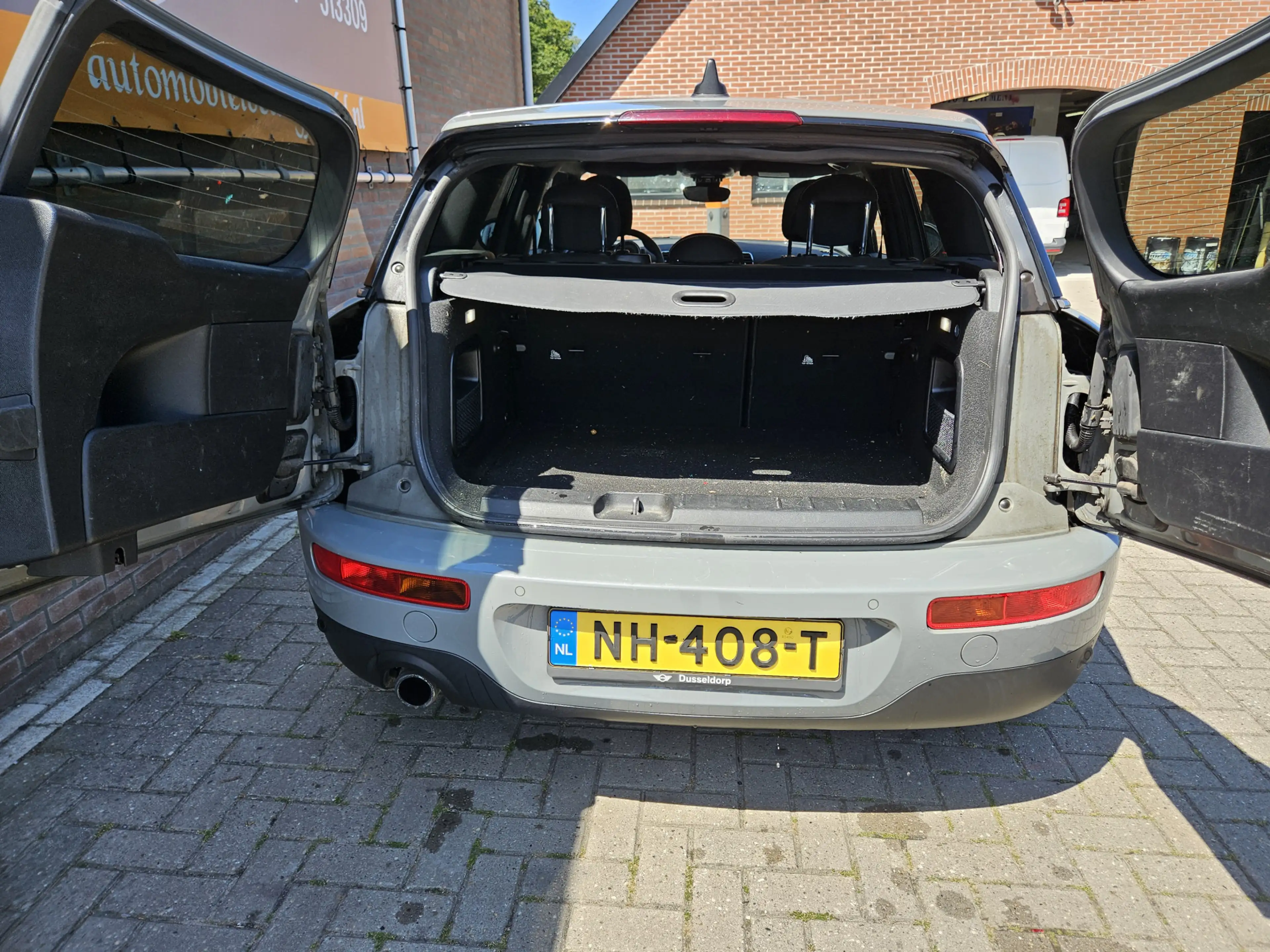 MINI One Clubman 1.5 Pepper Business — photo 24