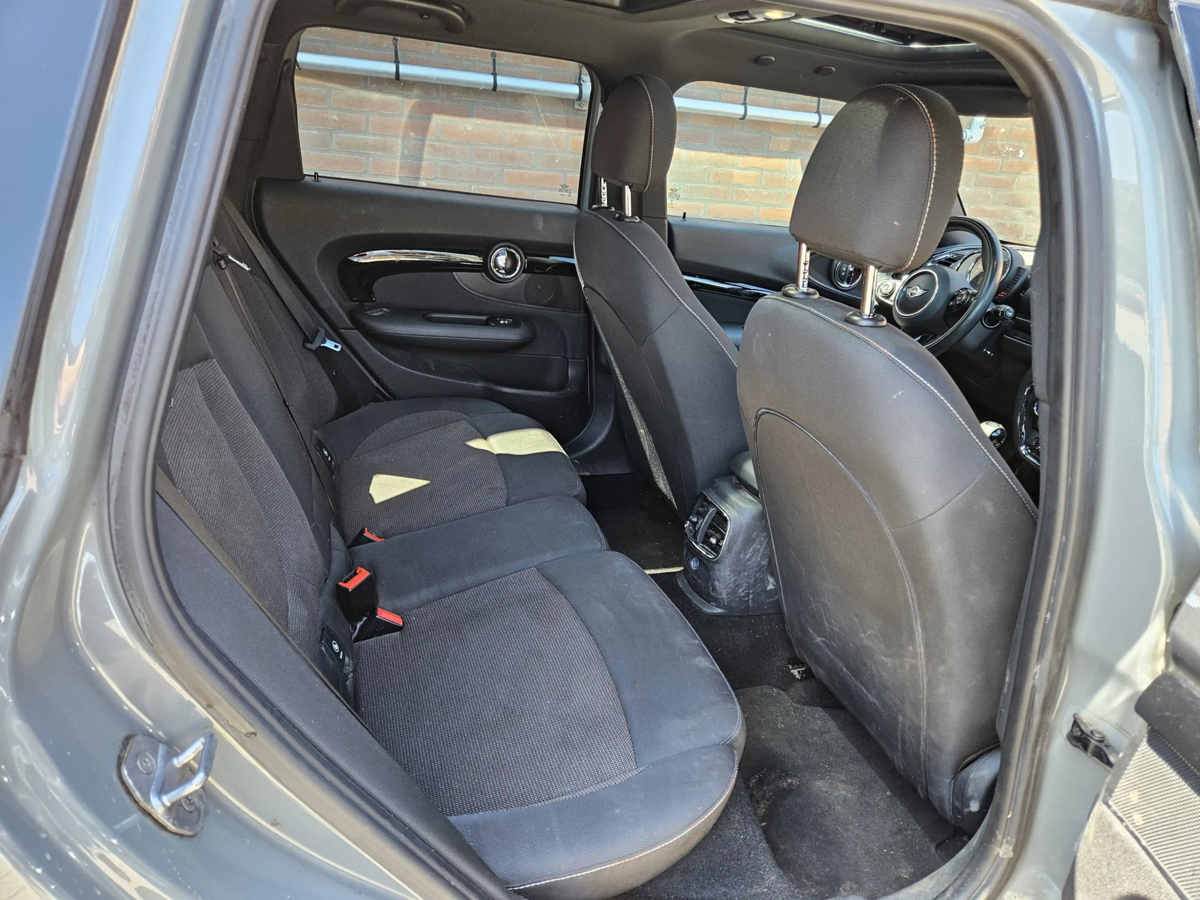 MINI One Clubman 1.5 Pepper Business — photo 27