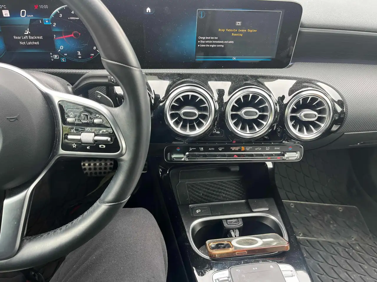 Mercedes-Benz A-Class снимка Mercedes-Benz A-Class