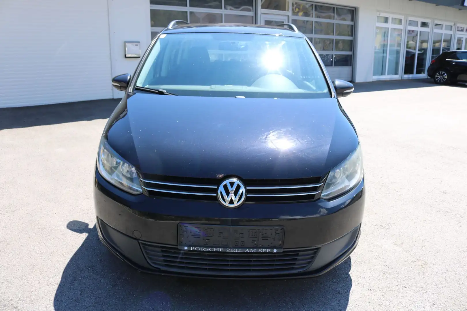 Volkswagen Touran Trendline 1,6 TDI DPF Schwarz - 2
