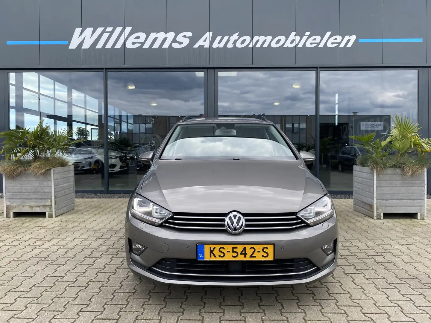 Volkswagen Golf Sportsvan 1.4 TSI Connected Series Trekhaak , Navigatie, Sto Grijs - 2