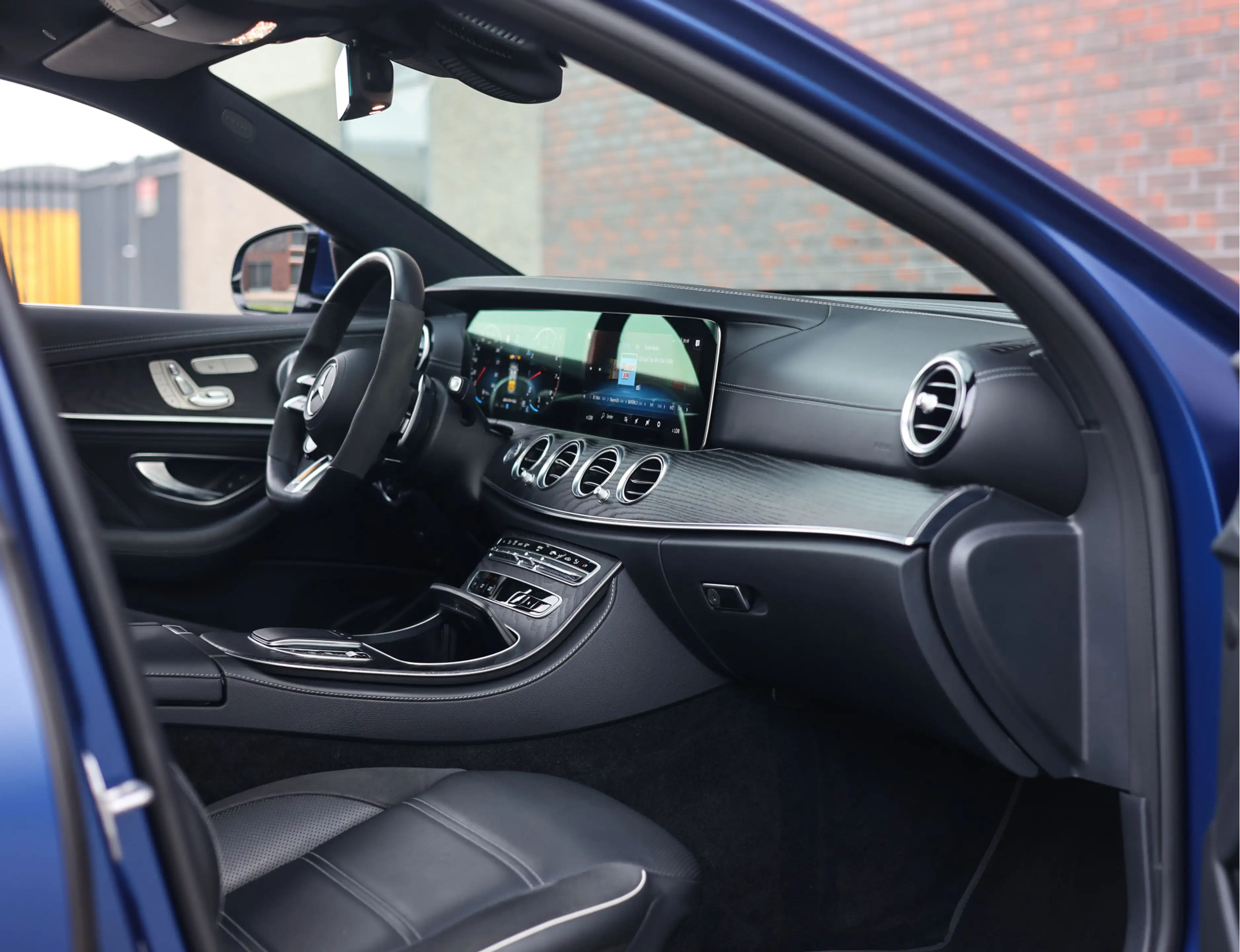 Mercedes-Benz E 63 AMG S 4MATIC+ Estate | Pano - Trekhaak - Burmester — photo 26