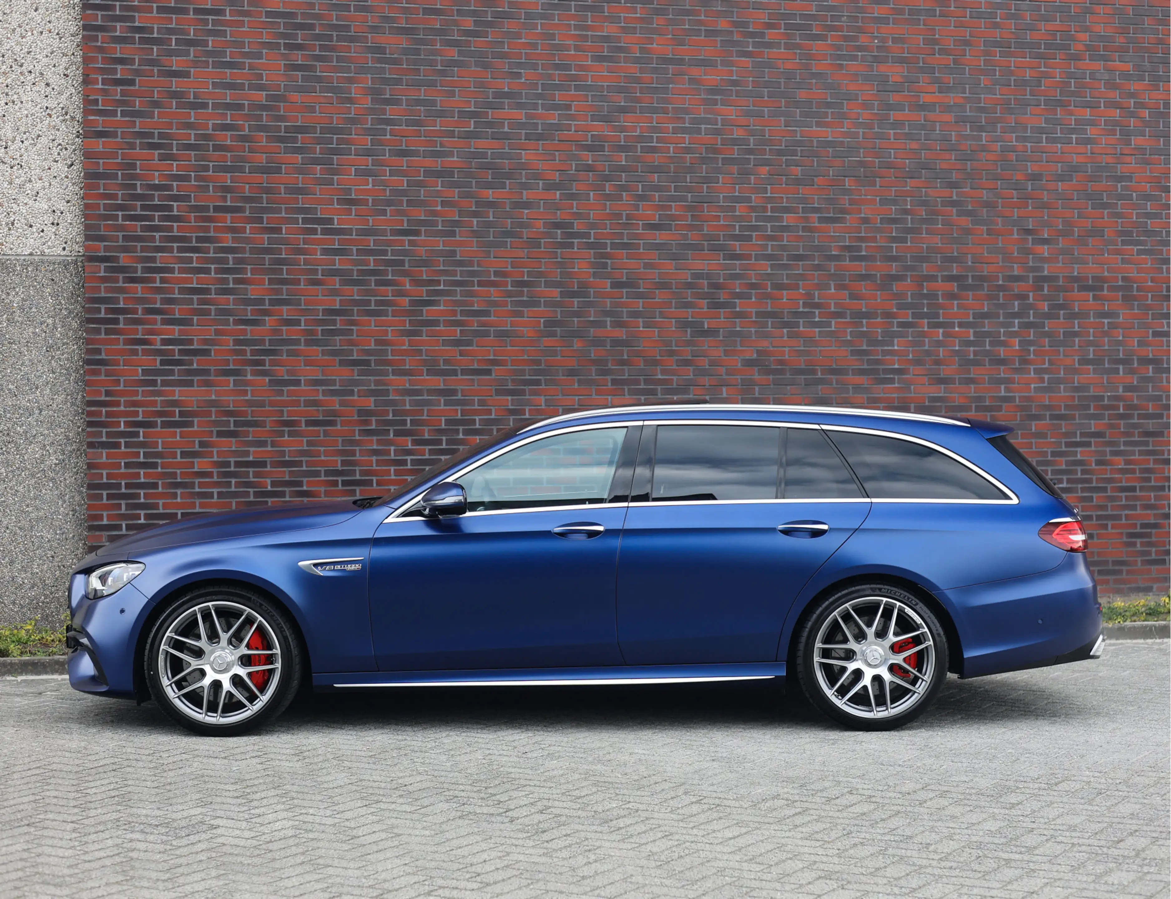 Mercedes-Benz E 63 AMG S 4MATIC+ Estate | Pano - Trekhaak - Burmester — photo 17