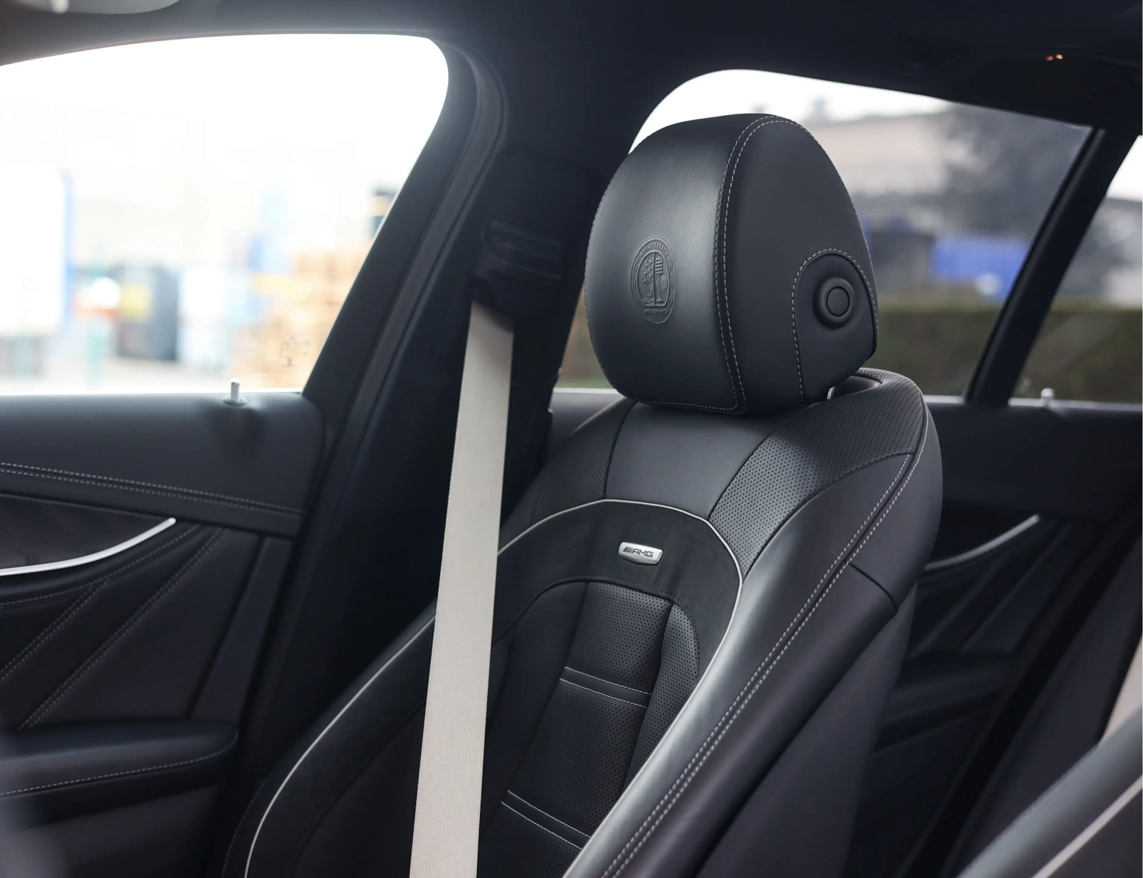 Mercedes-Benz E 63 AMG S 4MATIC+ Estate | Pano - Trekhaak - Burmester — photo 4