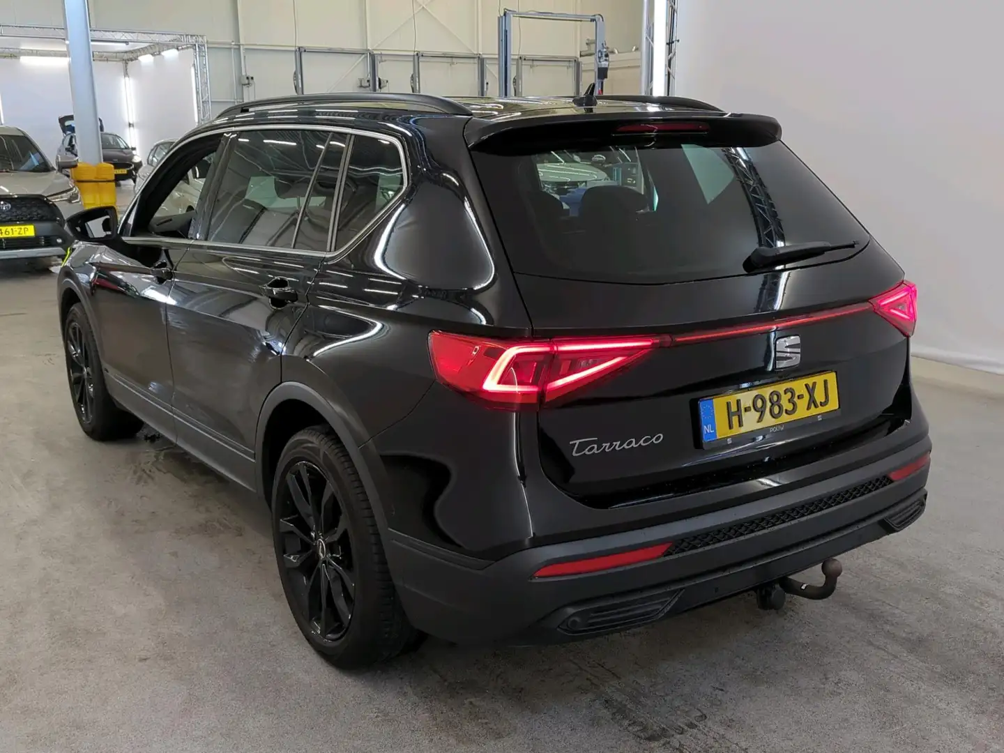 SEAT Tarraco 1.5 TSI 150pk Automaat Style 5P | Leder | Navi | C Zwart - 2