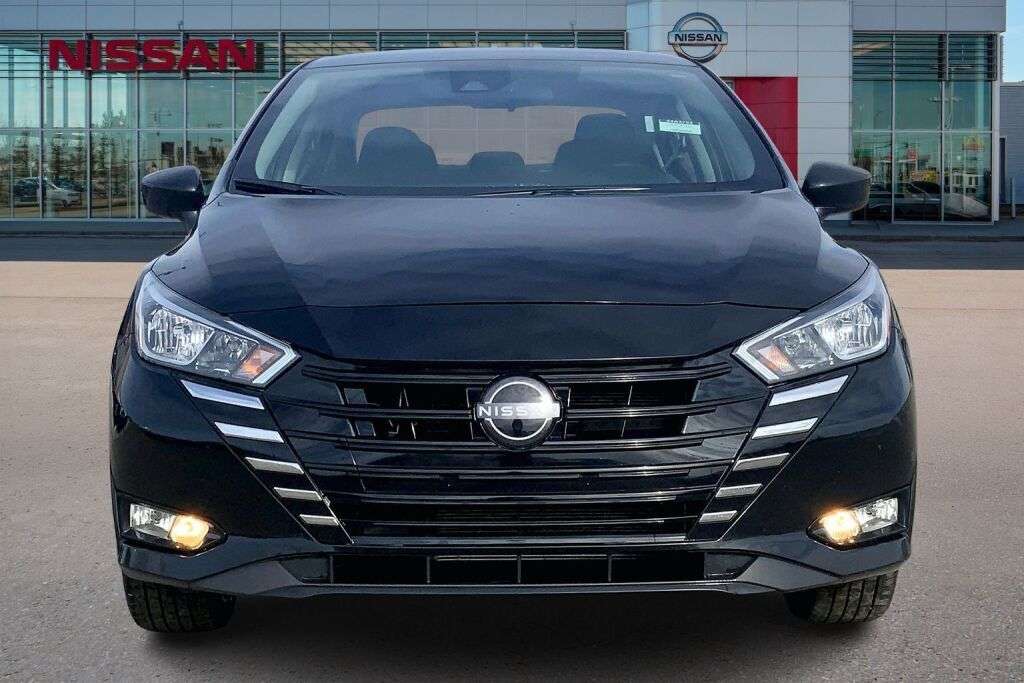 2024 Nissan Versa SV — снимка 1