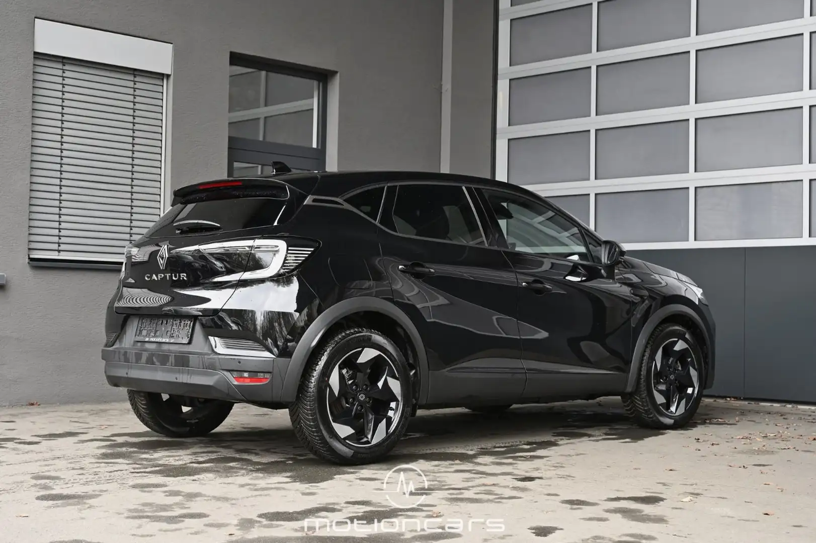 Renault Captur II 1.3 TCe 140 Mild-Hybrid Techno GPF Pickerl NEU Schwarz - 2