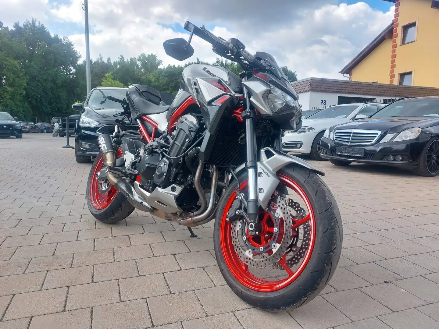 Kawasaki Z 900 Gri - 1