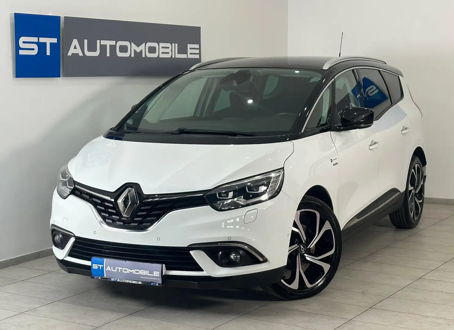 Renault Grand Scenic Grand BOSE Edition Aut. // PANORAMADACH // KAMERA Weiß - 1