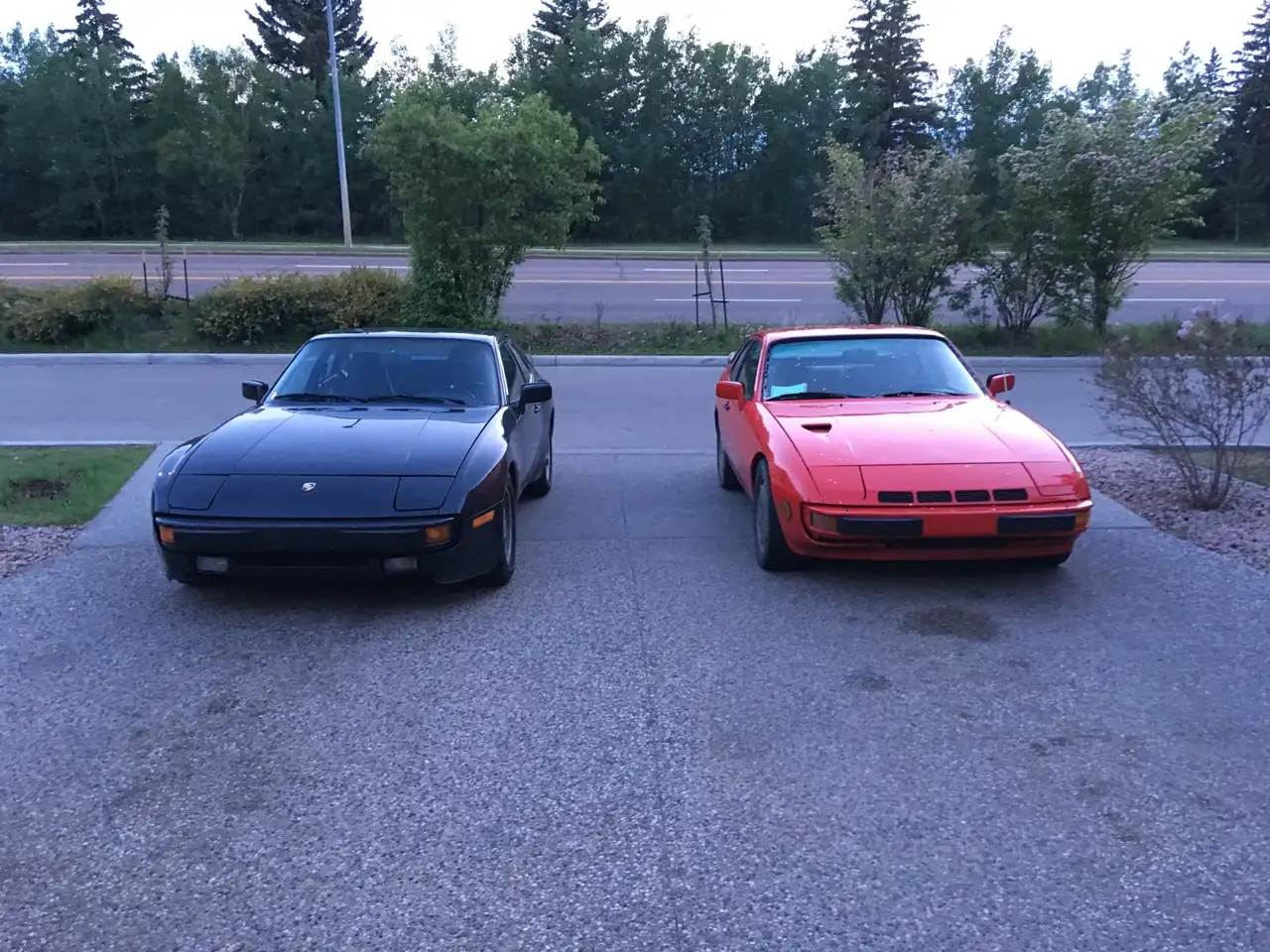 Porsche 924 снимка Porsche 924