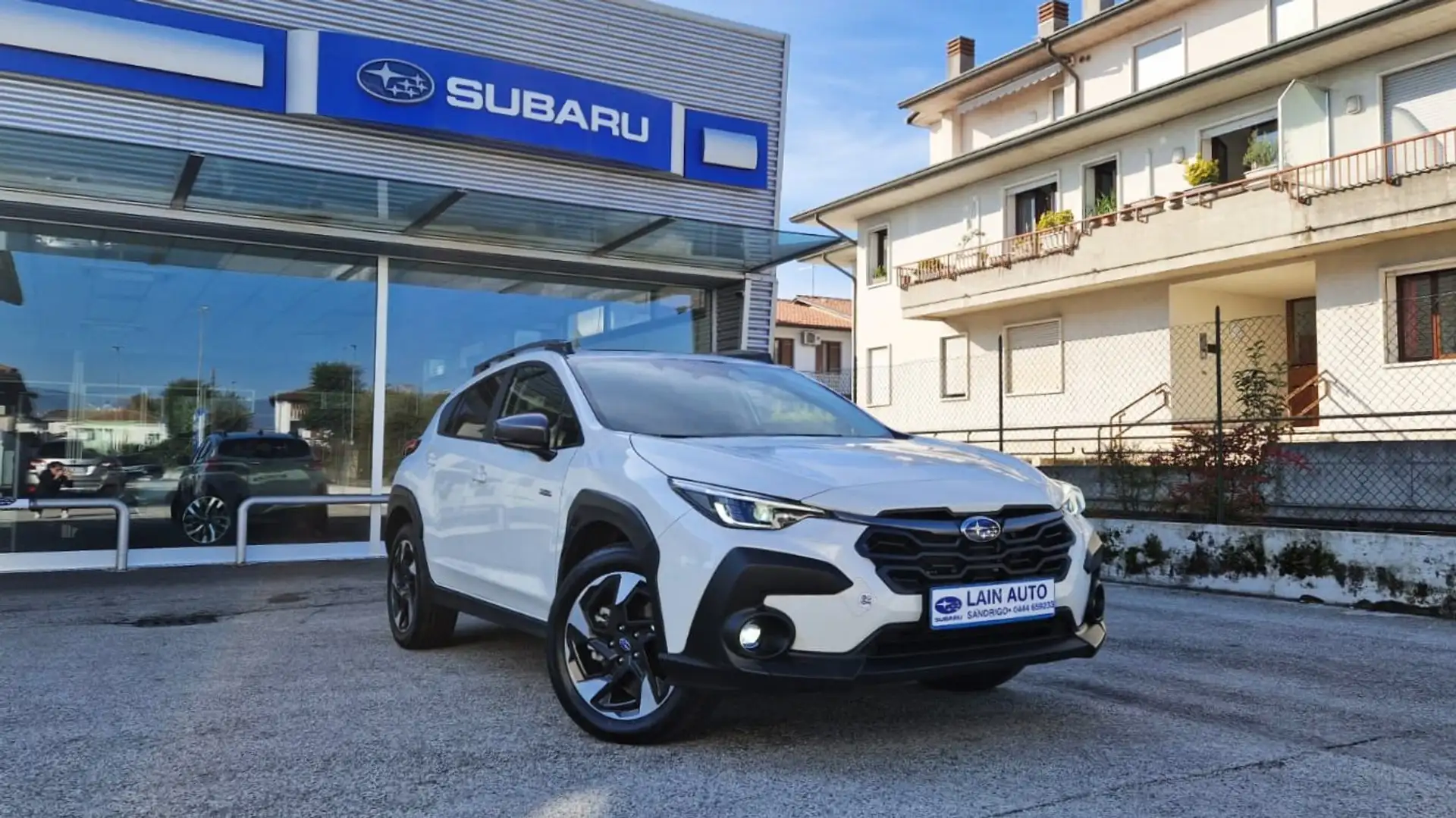 Subaru Crosstrek 2.0i CVT eBoxer Premium 4x4 Bianco - 1