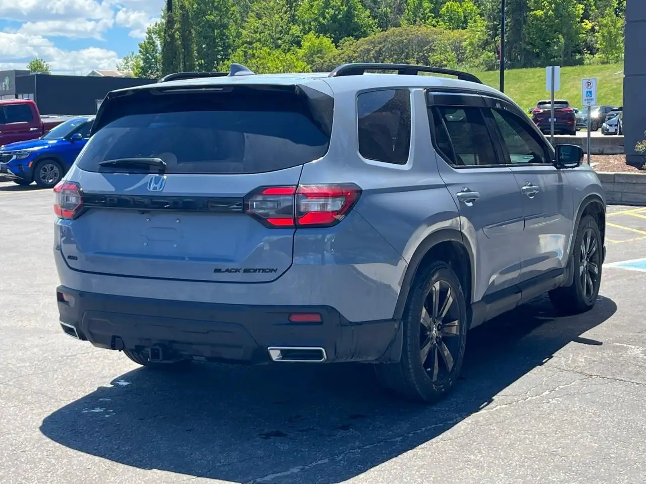 Honda Pilot снимка Honda Pilot