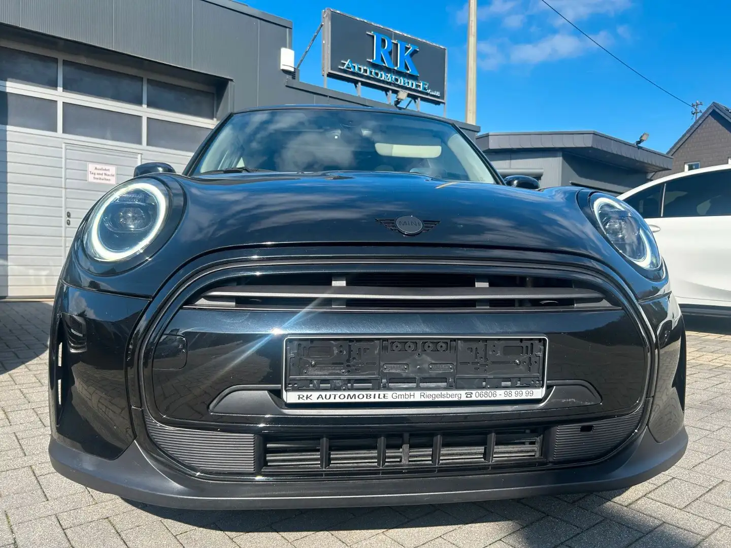 MINI Cooper Mini 3-trg. Cooper CAMDEN Sondermodell Schwarz - 2