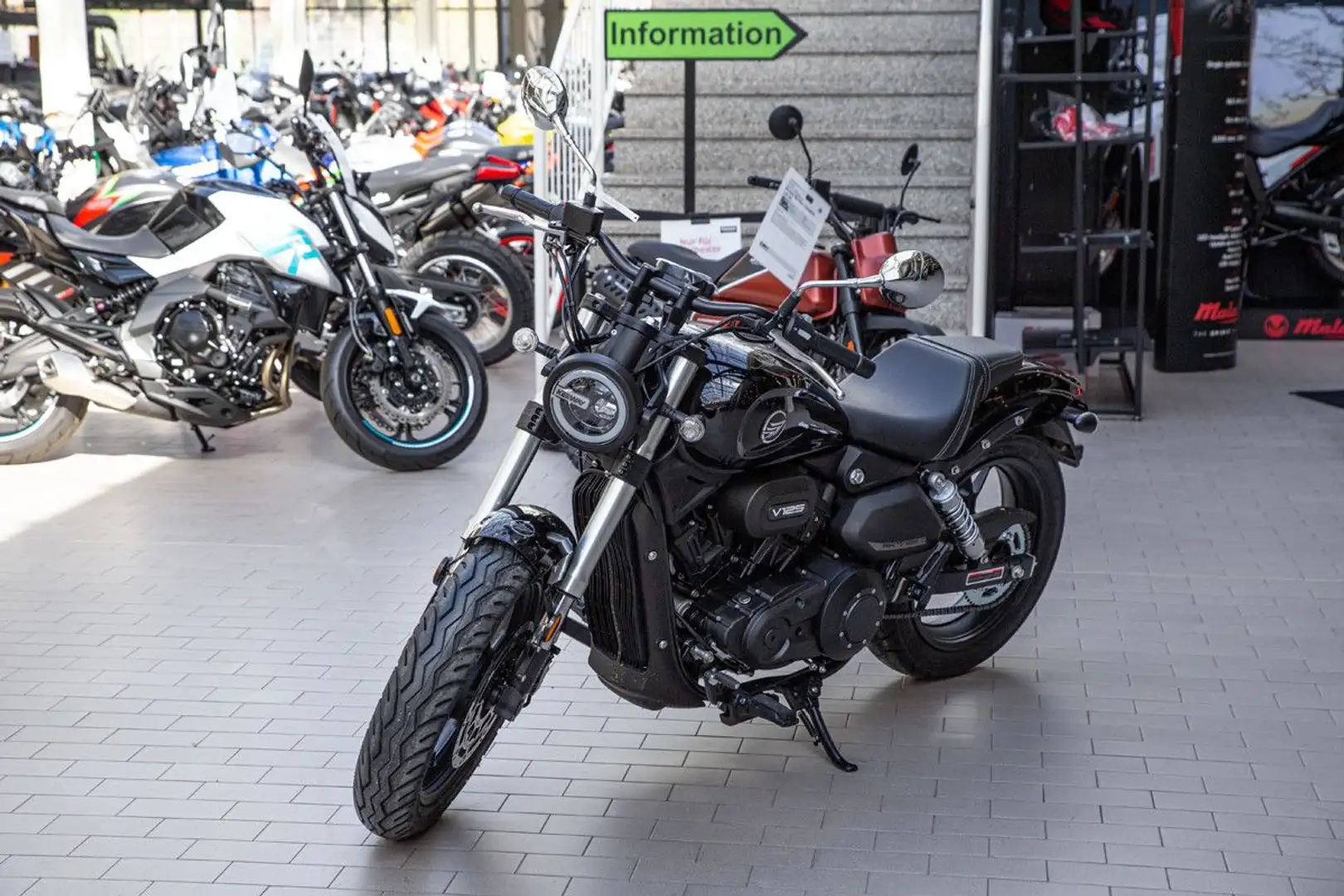 Keeway RKV 125 C, sofort lieferbar Negro - 2