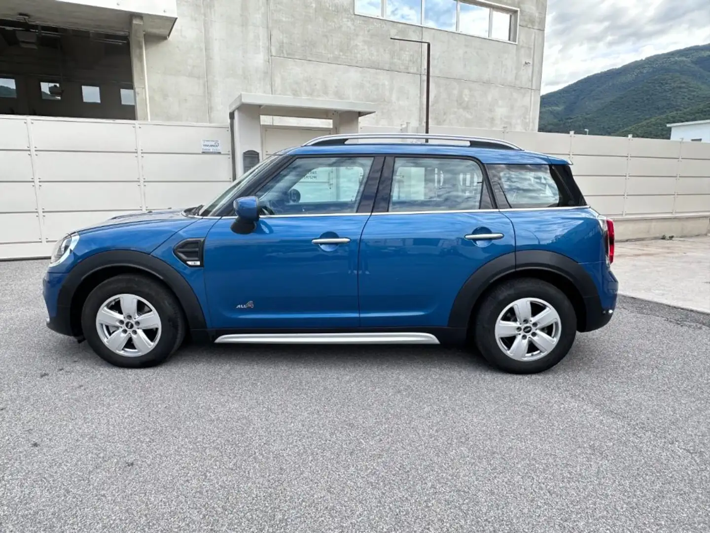 MINI Cooper D Countryman 2.0 ALL4 Automatica euro6 temp Bleu - 2