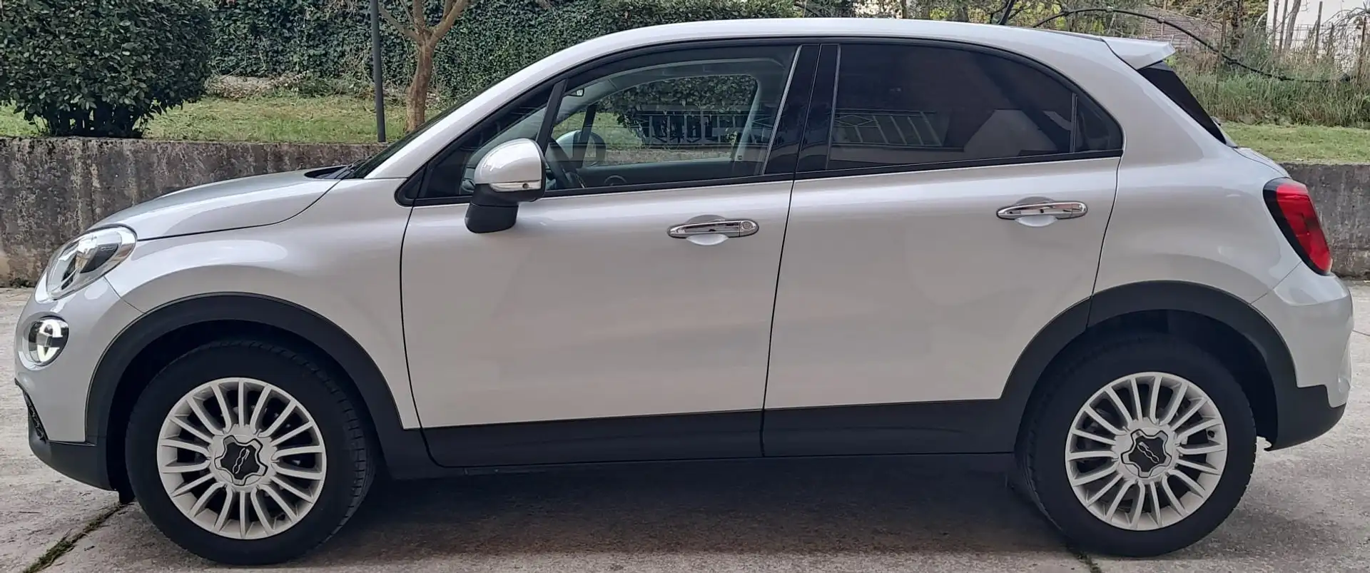 Fiat 500X 1.0cc T3 Connect 120cv Argent - 1