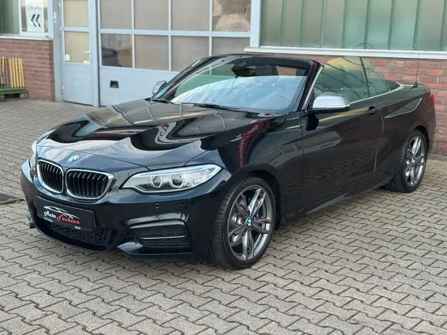 BMW 235 Cabrio 2.HAND 28000KM Scheckheft gepflegt