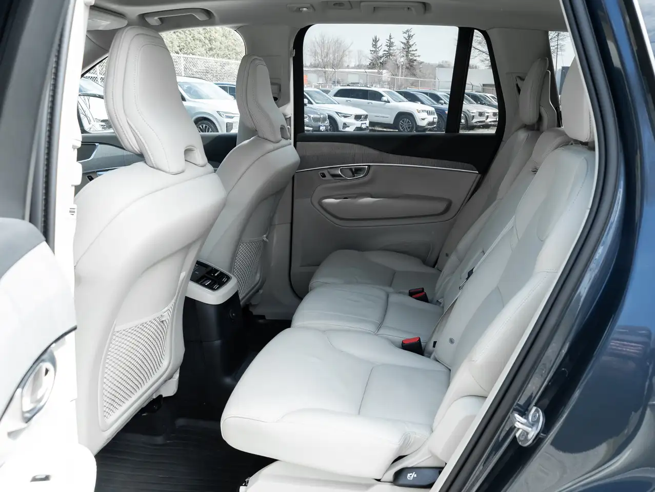 Volvo XC90 снимка Volvo XC90