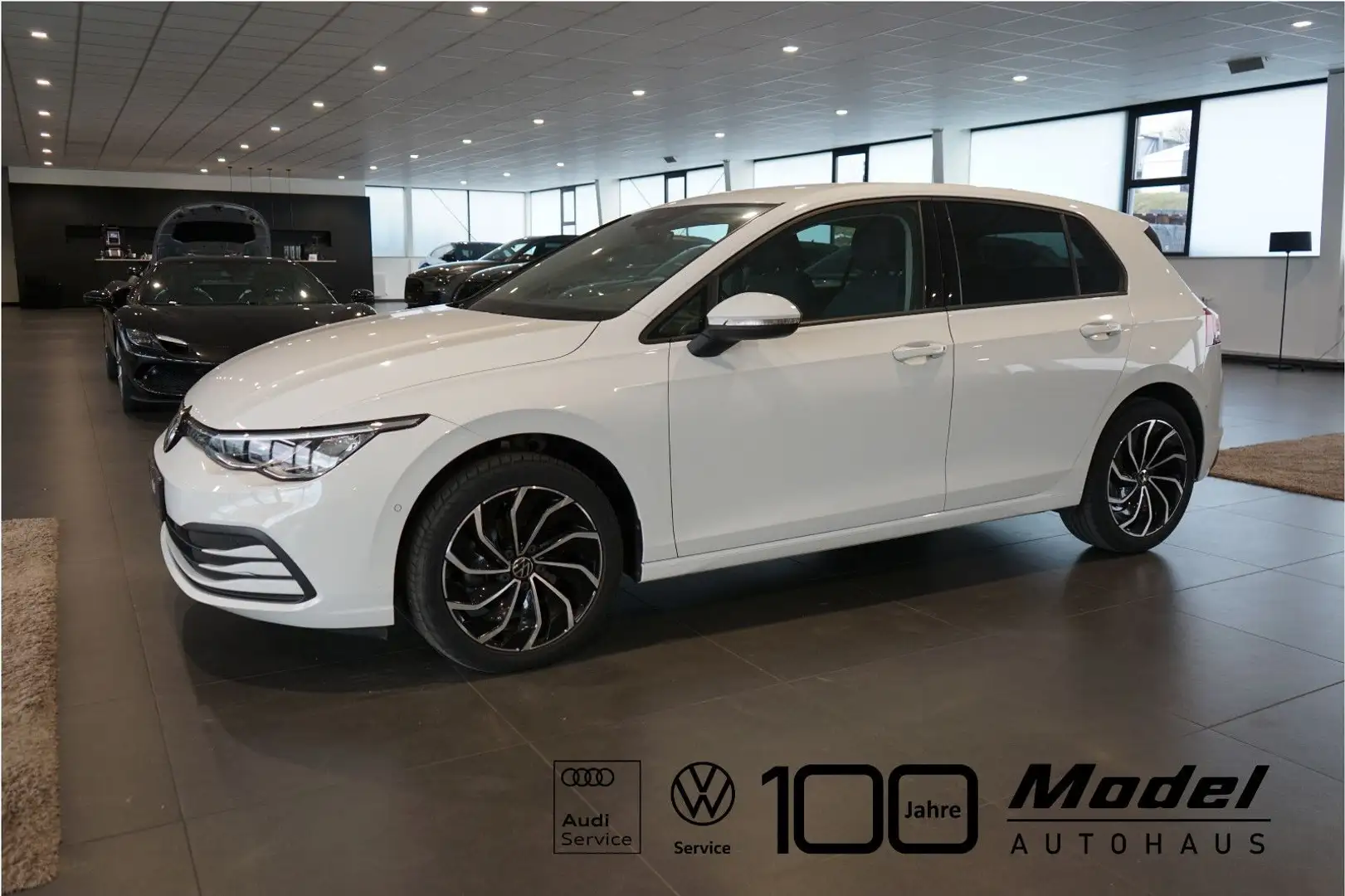 Volkswagen Golf 2.0 TDI Life | Discover Pro | Kamera Weiß - 1