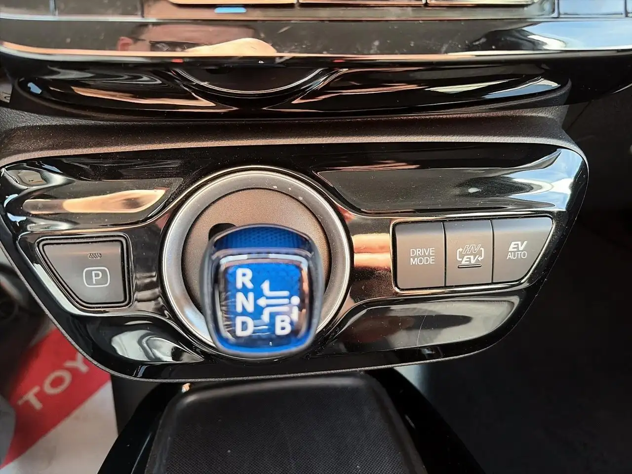 Toyota Prius Prime fotografie Toyota Prius Prime