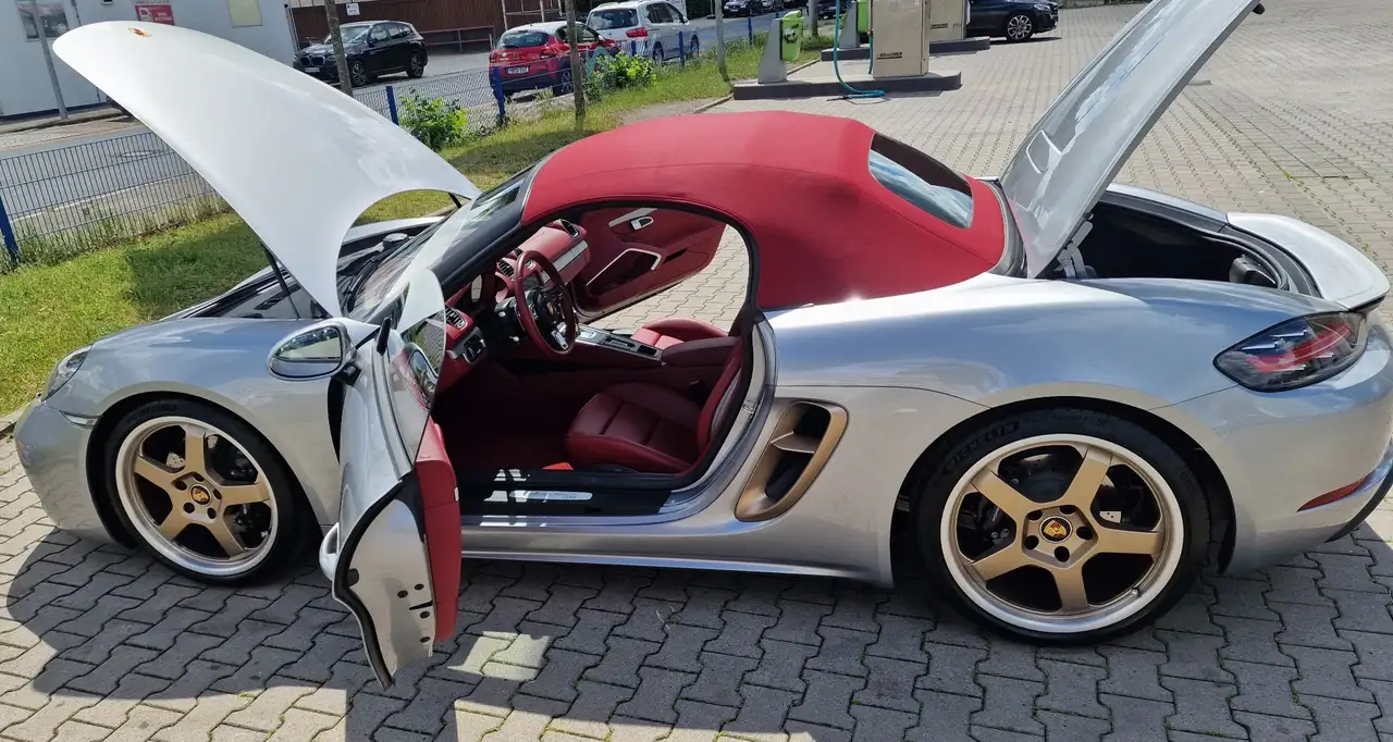 Porsche 718 25 Jahre 16