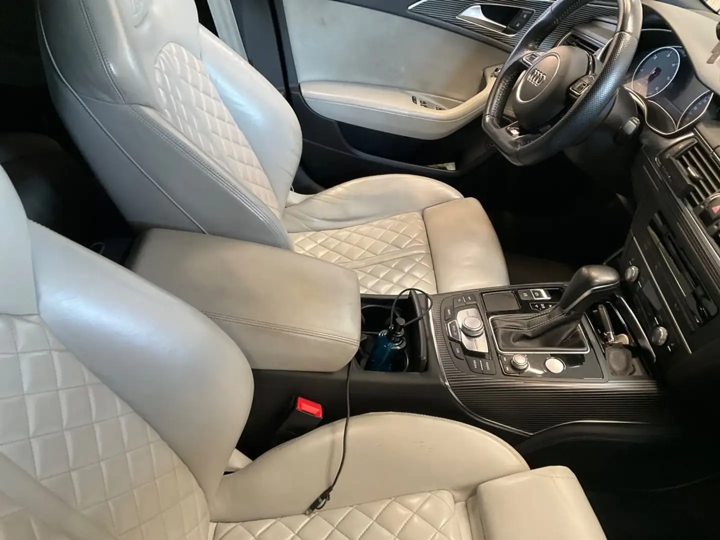 Audi A6 3.0TDI competition *TOP Ausstattung* Schwarz - 2