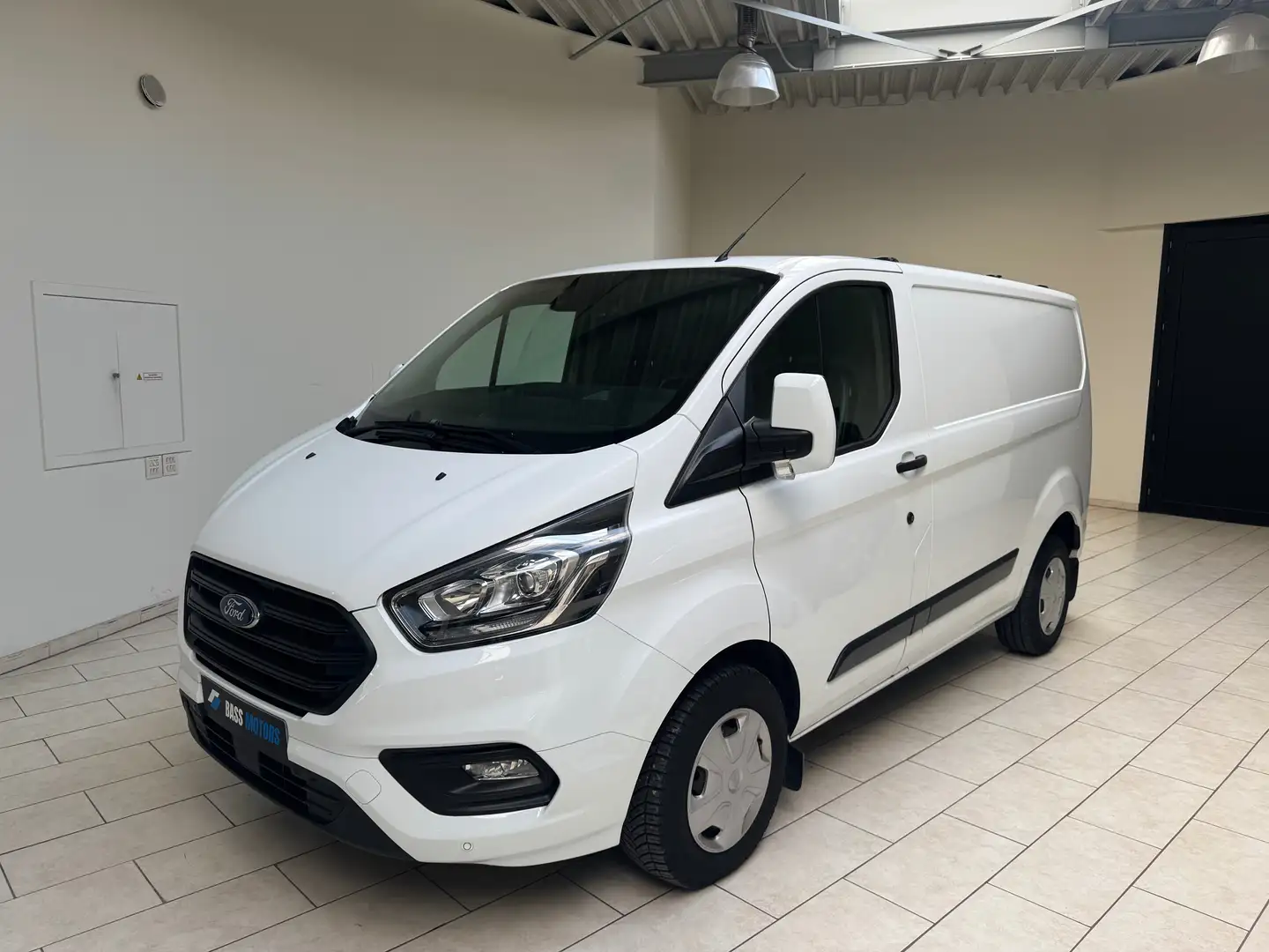 Ford Transit Custom 2.0 TDCi L2H1 - BTW Aftrekbaar Bianco - 1