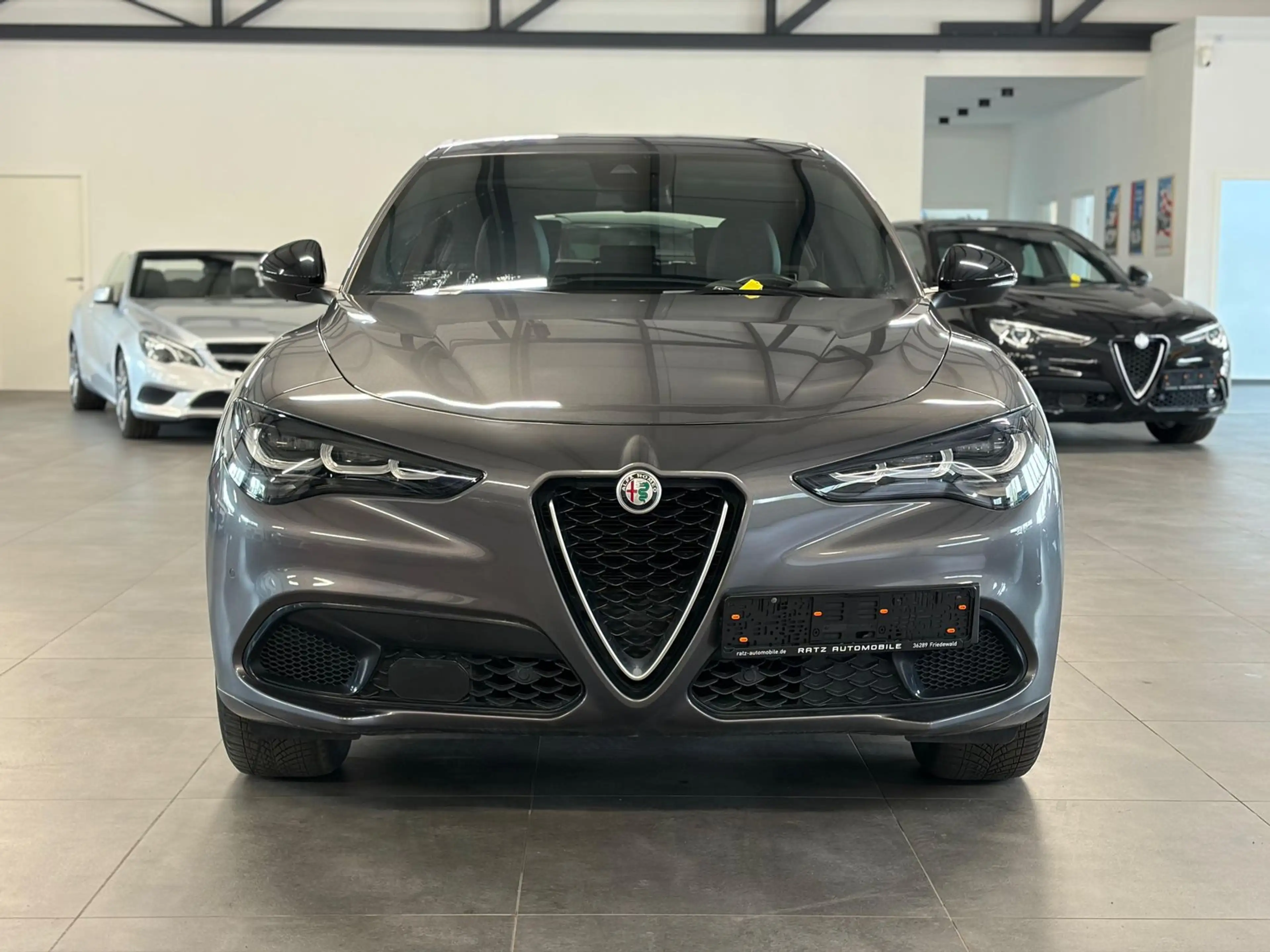 Alfa Romeo Stelvio Ti Q4 MATRIX+MEMO+ACC+KAM+TOT.W+AHK+ — photo 2