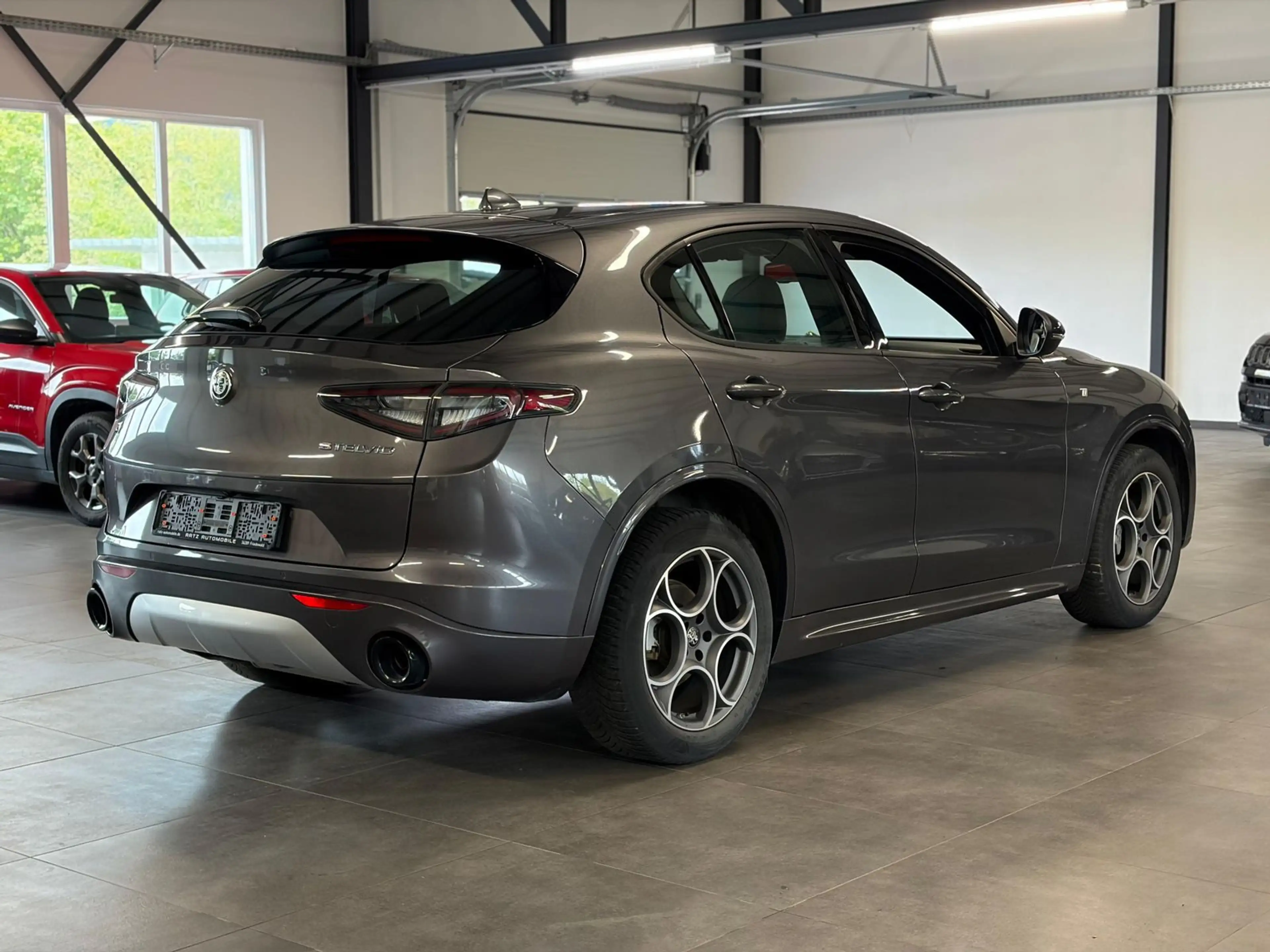 Alfa Romeo Stelvio Ti Q4 MATRIX+MEMO+ACC+KAM+TOT.W+AHK+ — photo 6
