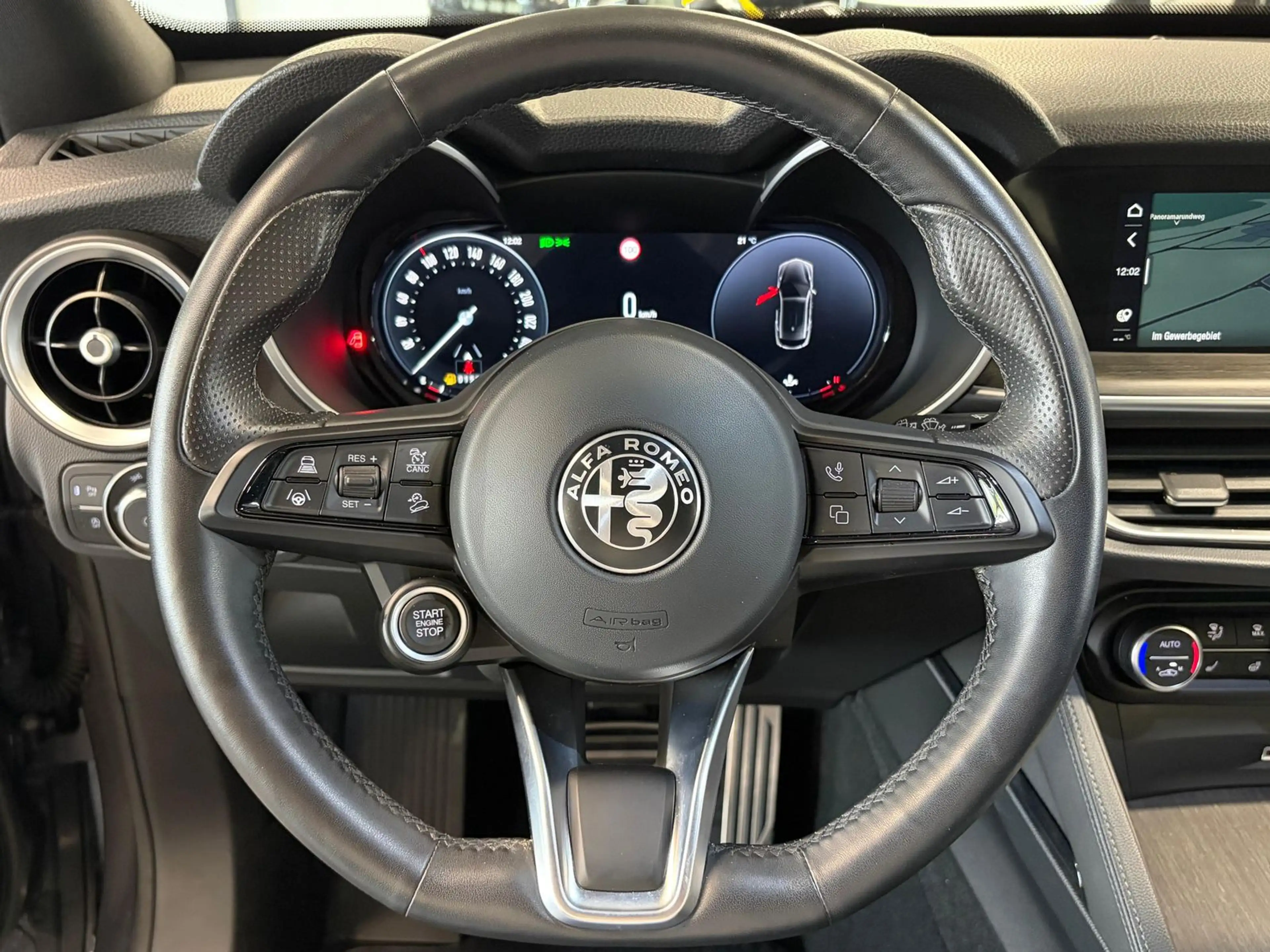 Alfa Romeo Stelvio Ti Q4 MATRIX+MEMO+ACC+KAM+TOT.W+AHK+ — photo 10