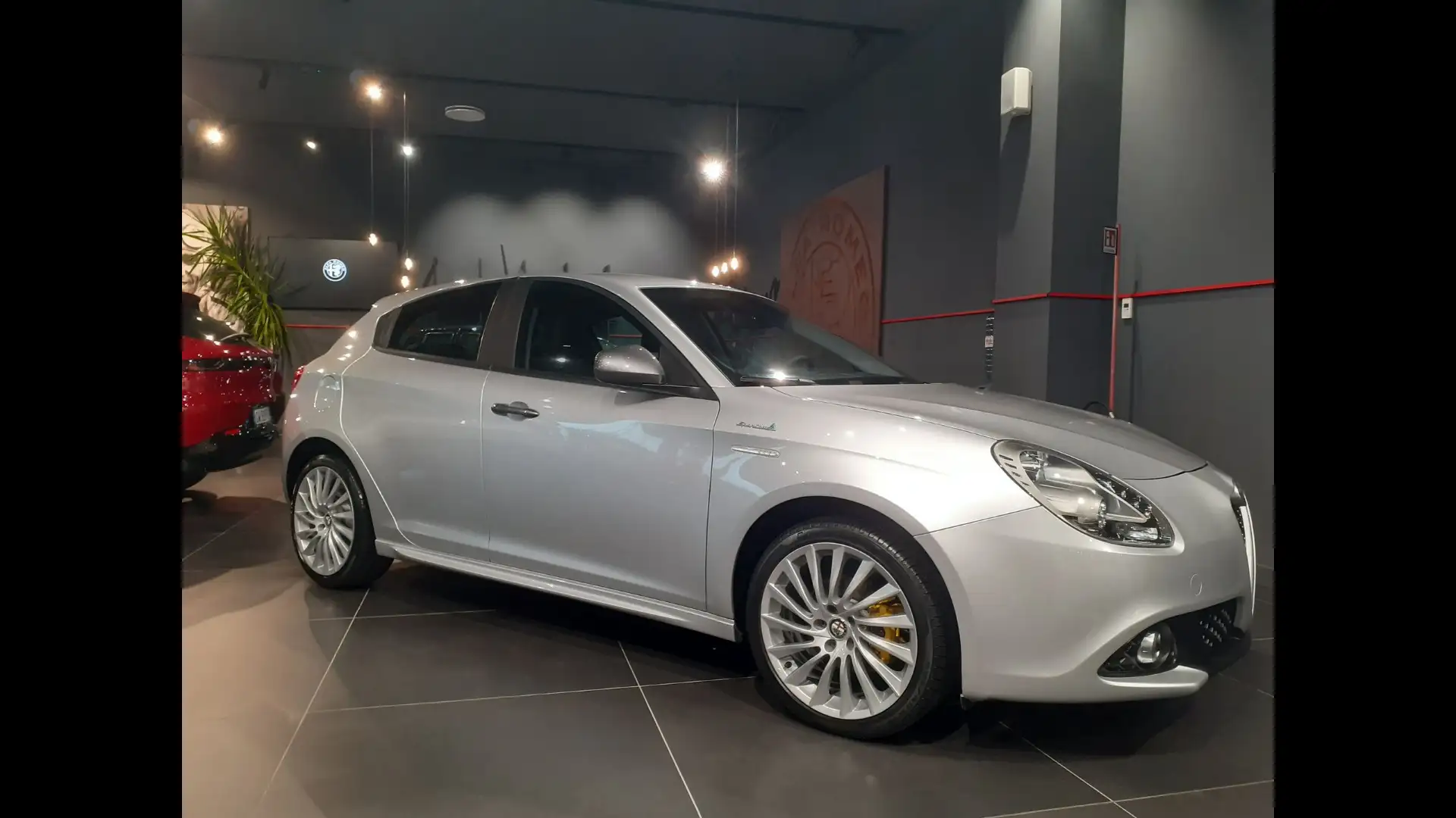 Alfa Romeo Giulietta 1.6 JTDm Giulietta - 1
