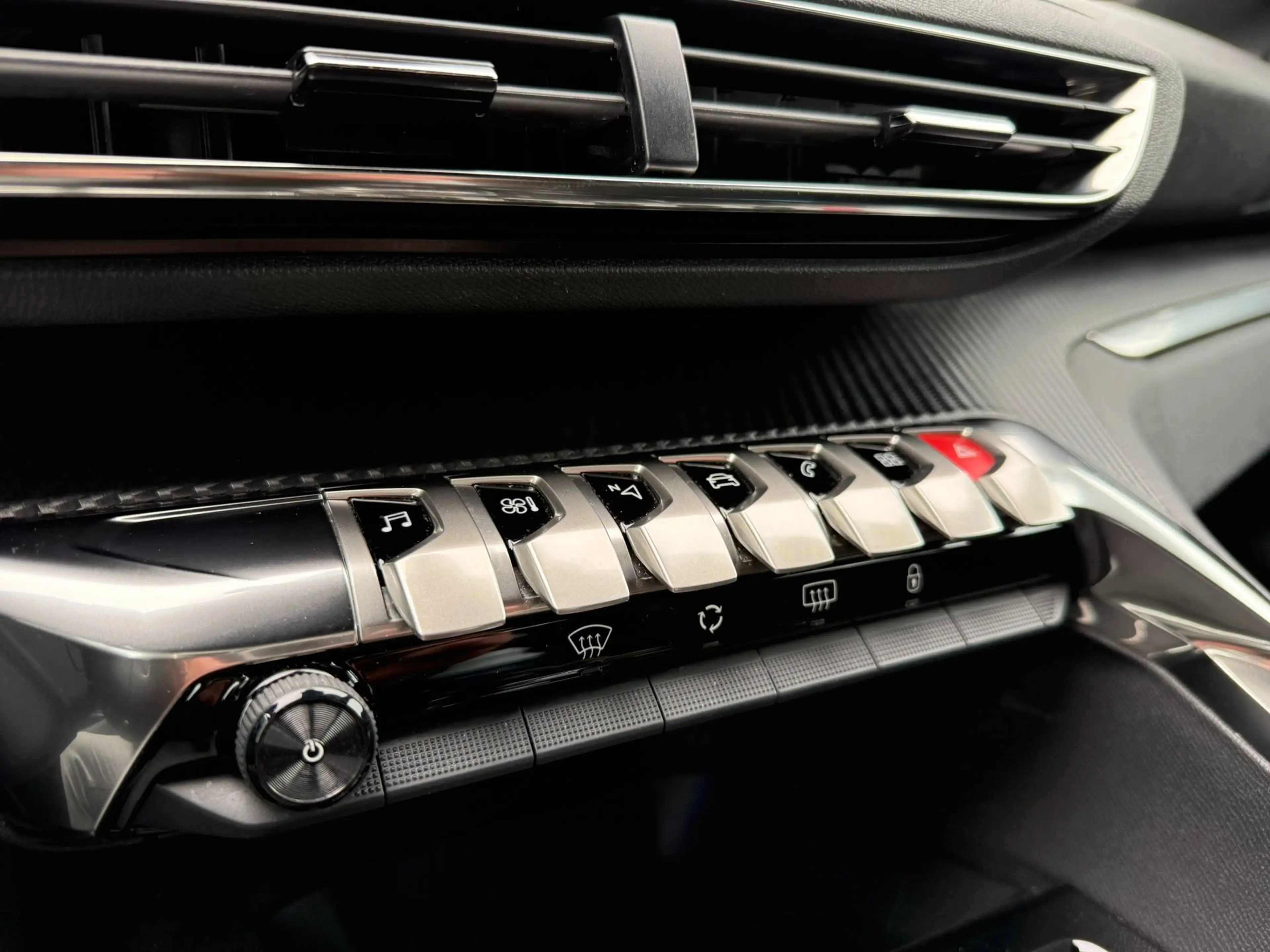 Peugeot 3008 AUTOMAAT / CAMERA & SENSOREN / CARPLAY / CRUISCONT — photo 26