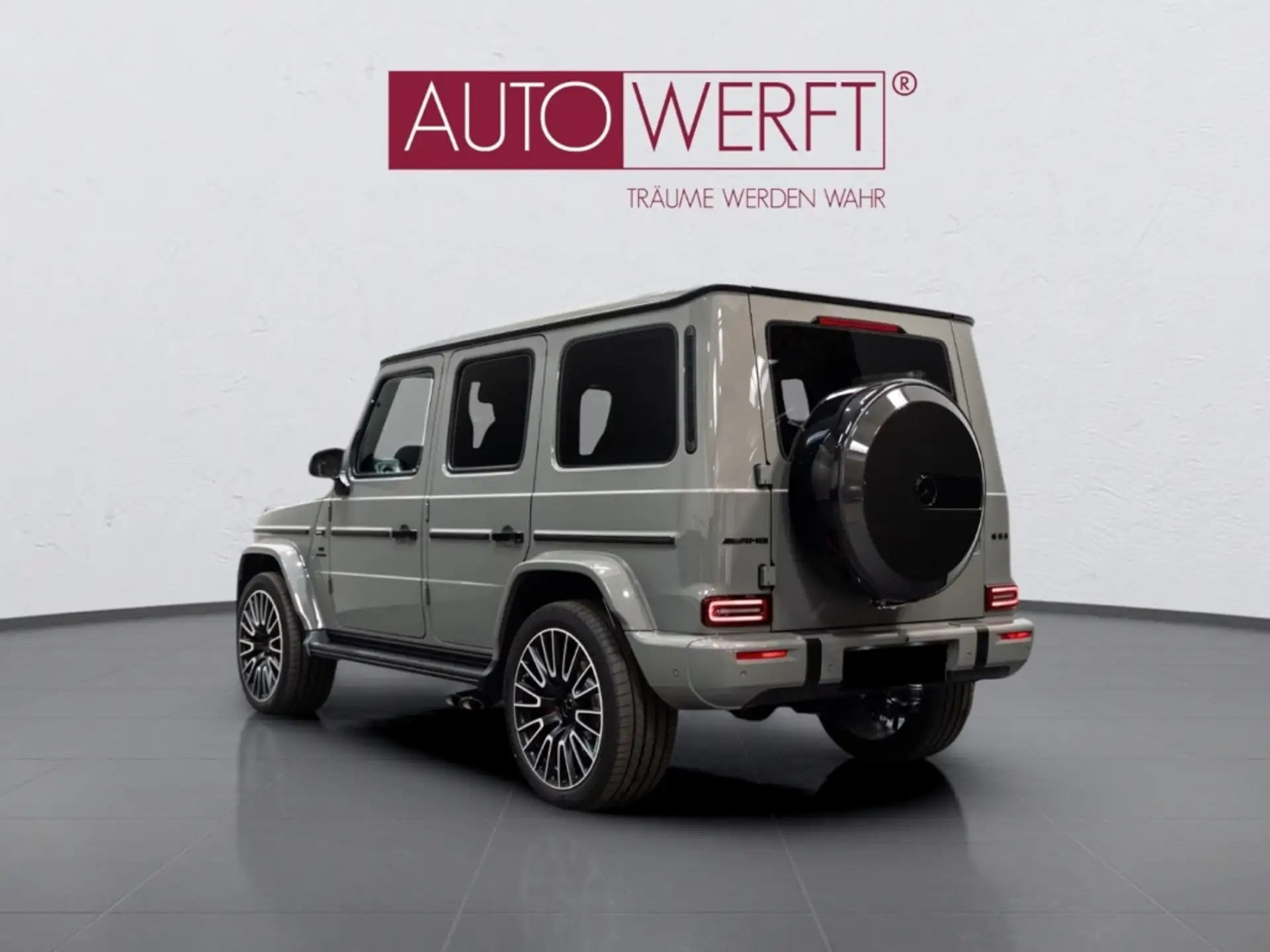 벤츠 G-Class G 63 AMG 2026 건메탈 사진 3