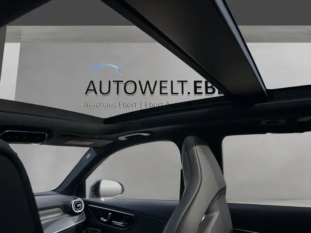 Mercedes-Benz GLC view 13