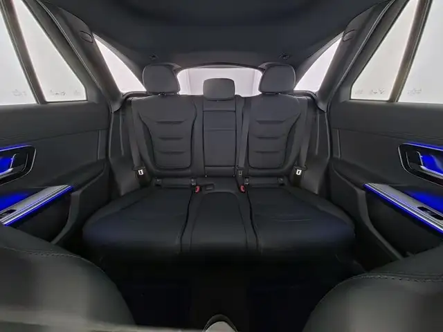 Mercedes-Benz GLC Class view 10
