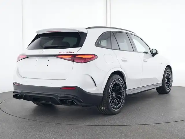Mercedes-Benz GLC Class view 4