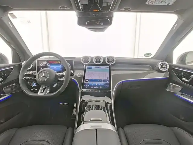 Mercedes-Benz GLC Class view 6