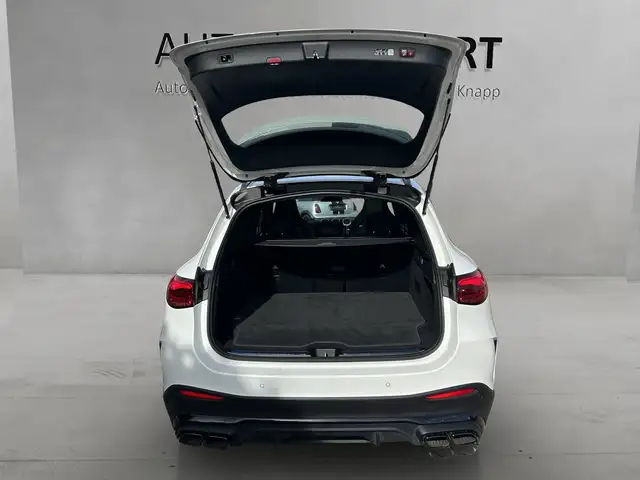 Mercedes-Benz GLC view 14