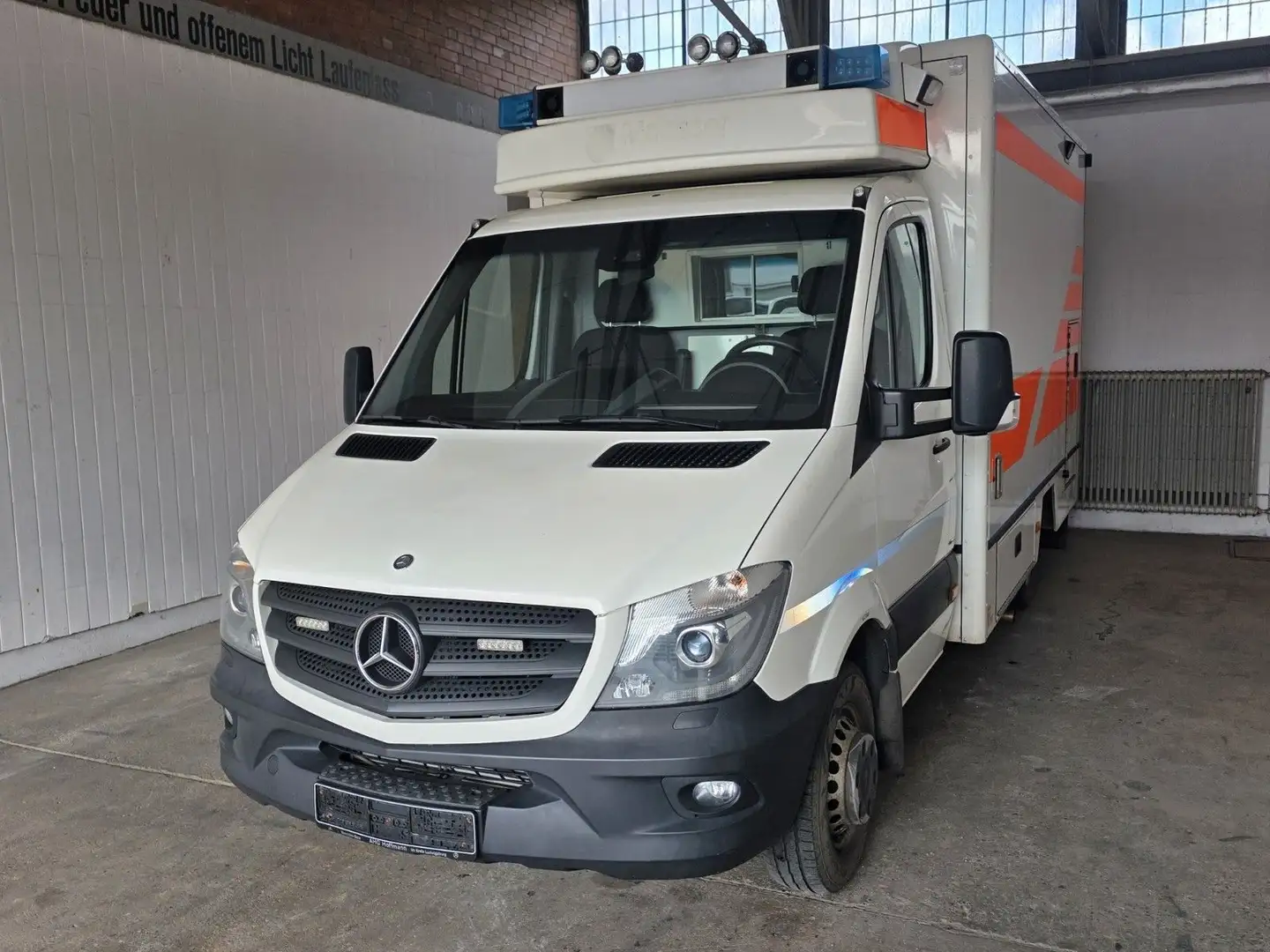 Mercedes-Benz Sprinter II Pritsche 418/419/518/519 CDI*RTW*Aut Weiß - 1