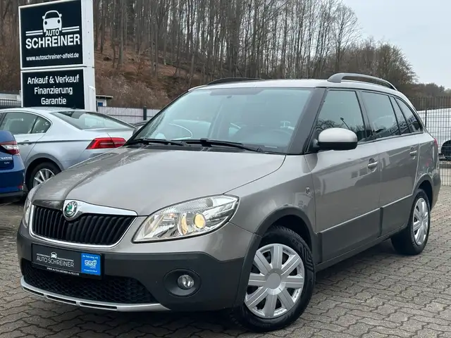 Skoda Fabia Combi Scout 1.HAND  SHZ PDC elk.Fenster