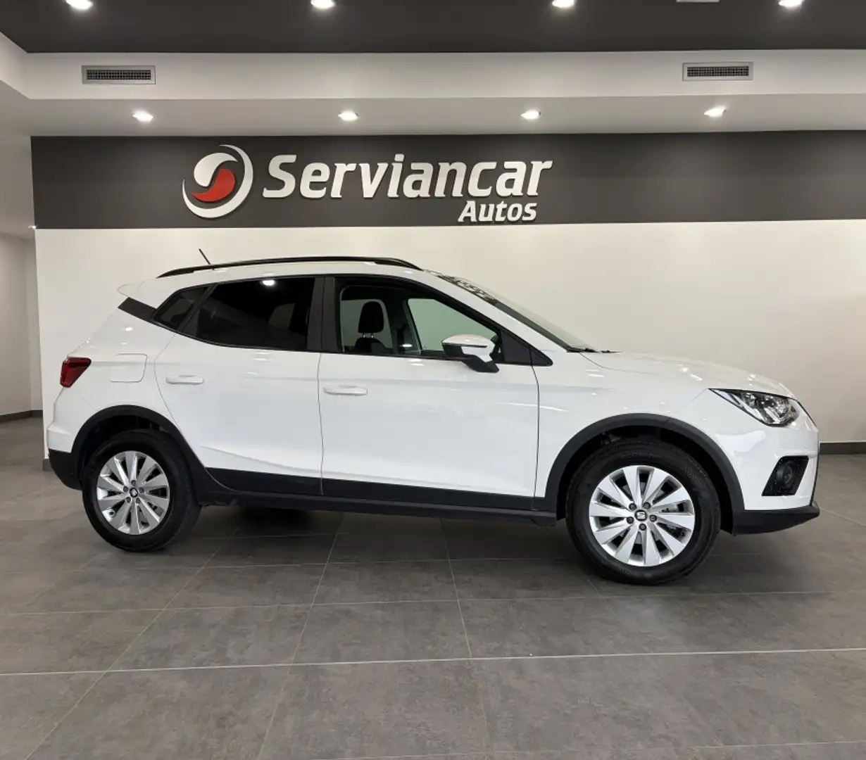 SEAT Arona 1.6TDI CR S&S Style 115 Blanco - 2