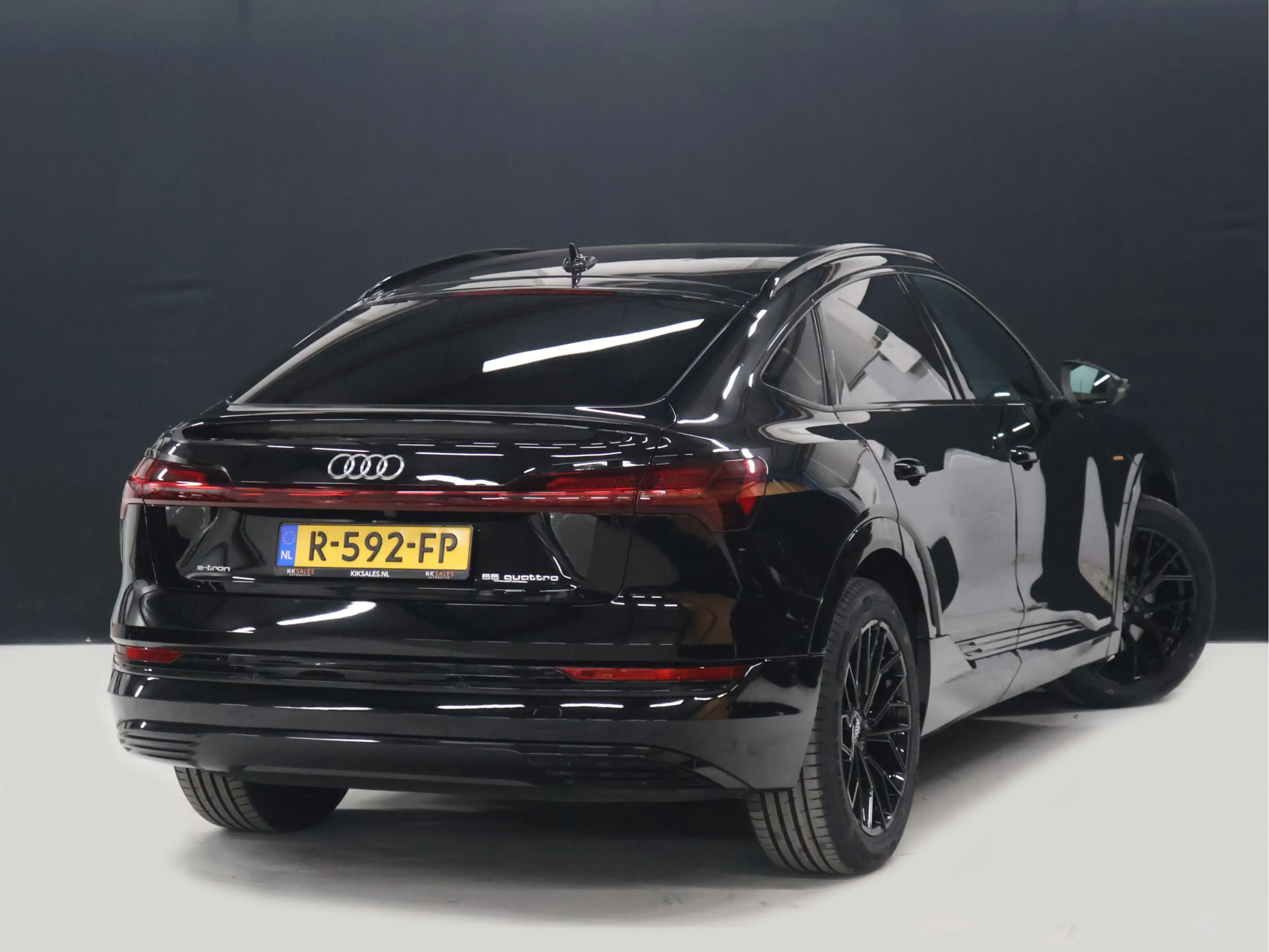Audi e-tron Sportback 55 quattro edition 95 kWh [APPLE CARPLAY — photo 10