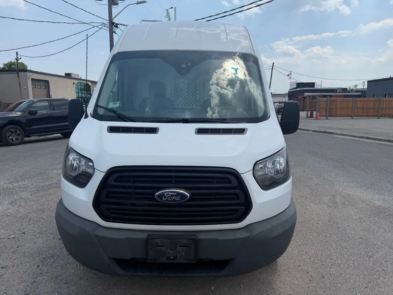 Ford Transit снимка Ford Transit
