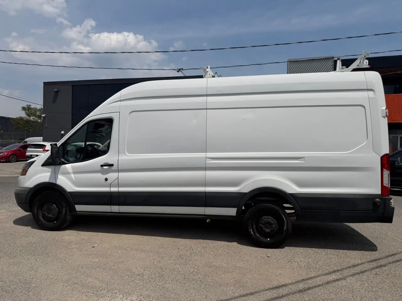 Ford Transit снимка Ford Transit