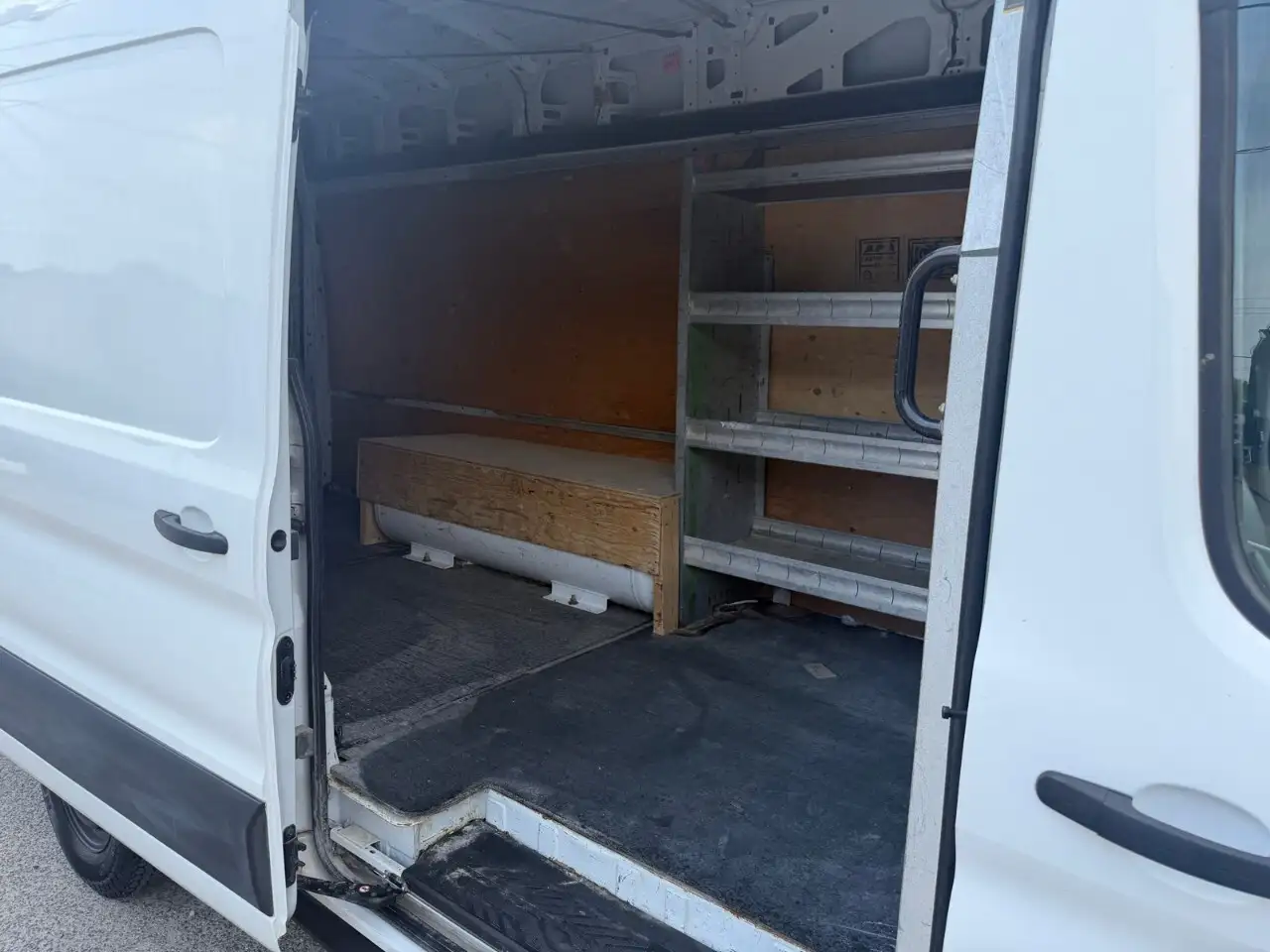 Ford Transit снимка Ford Transit