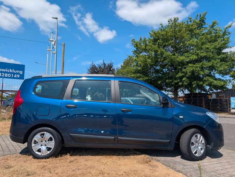 Dacia Lodgy Comfort*1-HAND*7-SITZE*TEMPOMAT*PDC*AHK !! — photo 8