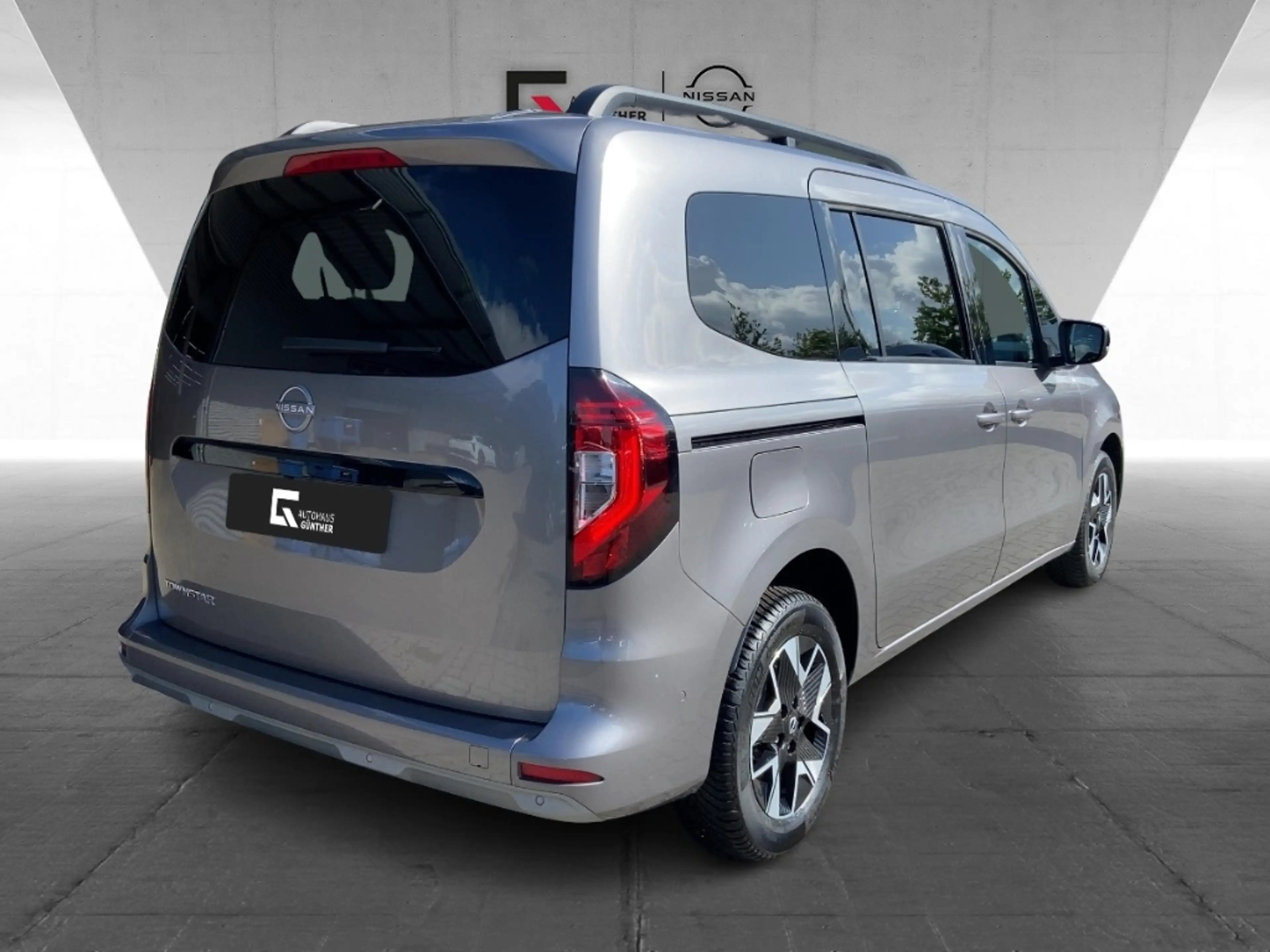 Nissan Townstar TEKNA L2 Kbi-7 130PS Autom. Winter/Carplay/7-Sitze — photo 4