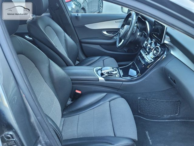 Mercedes-Benz C 250 d T Avantgarde Night+HUD+Kamera+Pano+18" — photo 9